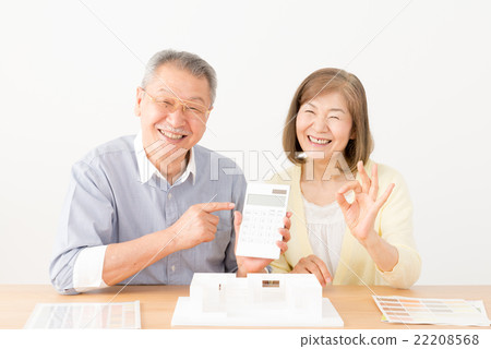 Senior couple 22208568