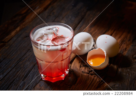 gin sour with pomegranate syrup gin sour with pomegranate syrup 22208984