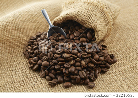 Coffee beans in hemp bag Coffee beans in hemp bag 22210553