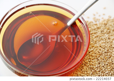 芝麻油  22214037