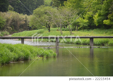 Settlement bridge upstream of the Shimanto River 22215454