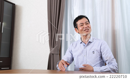 50歲的男性身體狀況不佳 22220710