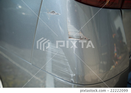 Automobile bumper scratches Automobile bumper scratches 22222099