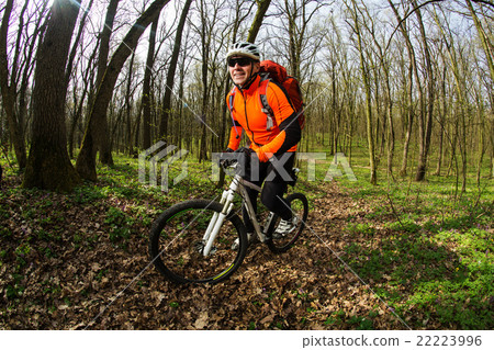 Man cyclist riding the bicycle Man cyclist riding the bicycle 22223996