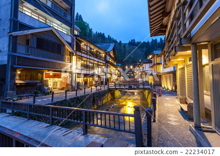 Evening landscape of Ginzan Onsen hot spring town 22234017