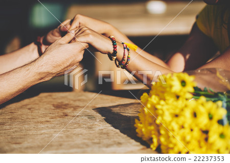 Holding hands 22237353