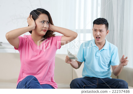 Fighting couple Fighting couple 22237486