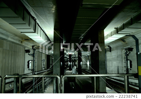 鐵軌地下終端 22238741