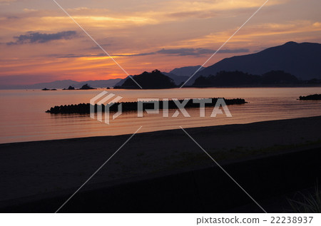 晨光海 晨光海 22238937