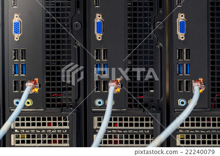 Computers connected to the network 22240079