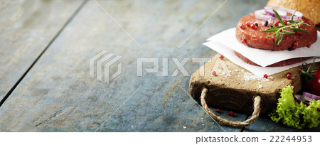 Raw Ground beef meat Burger steak cutlets Raw Ground beef meat Burger steak cutlets 22244953