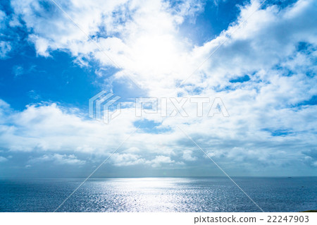 Sky and the Ocean 22247903