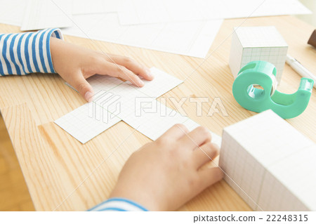 Girls under construction Bird's-eye view parts cut parts cut body parts parts girls elementary school student mathematics 22248315