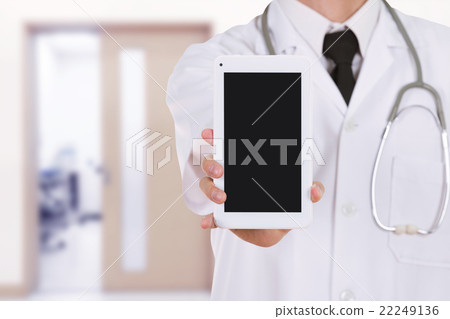 doctor showing tablet computer blank screen doctor showing tablet computer blank screen 22249136