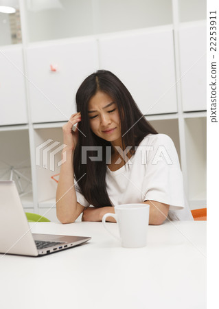 Asian student Asian student 22253911