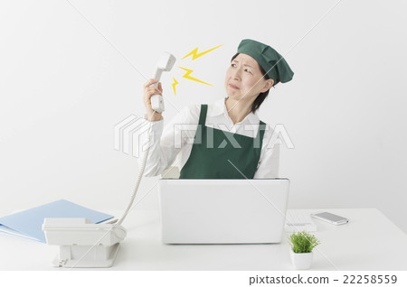 Super complicated clerk asked 22258559