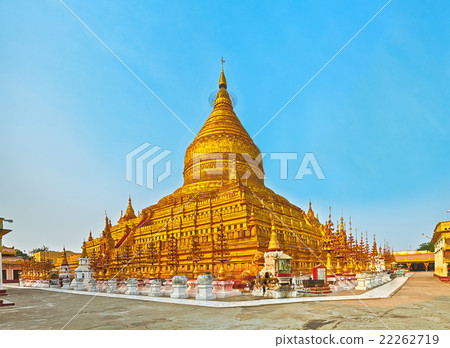Shwezigon pagoda in Bagan. Myanmar. Panorama Shwezigon pagoda in Bagan. Myanmar. Panorama 22262719