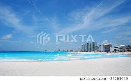 Beach in Cancun, Mexico Beach in Cancun, Mexico 22265629