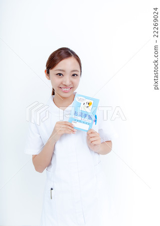 Nurse camera with medicine notebook 22269024