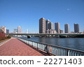 城市景觀河流和摩天大樓 22271403