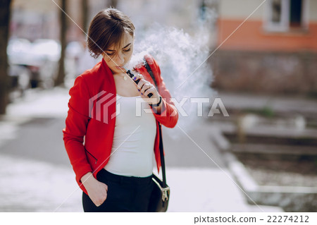 girl with the electronic cigarette 22274212