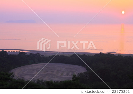 Kotohiko Park Zenigata sand painting sunset view 22275291