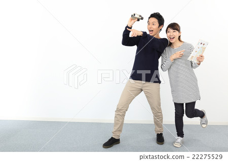 年輕夫婦旅行圖像 22275529