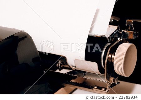 Empty paper in old typewriter Empty paper in old typewriter 22282934