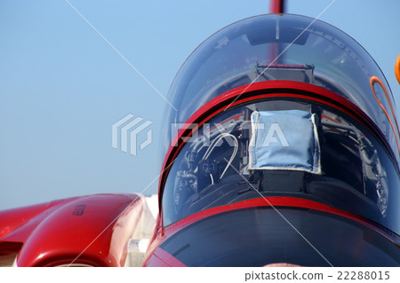 Cockpit of T-4 Cockpit of T-4 22288015