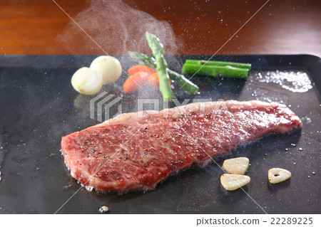 和牛牛肉沙朗牛排 22289225