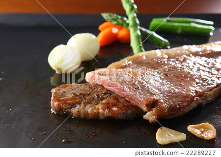 和牛牛肉沙朗牛排 和牛牛肉沙朗牛排 22289227