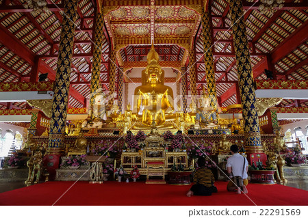 golden buddha statue in wat suan dok temple golden buddha statue in wat suan dok temple 22291569
