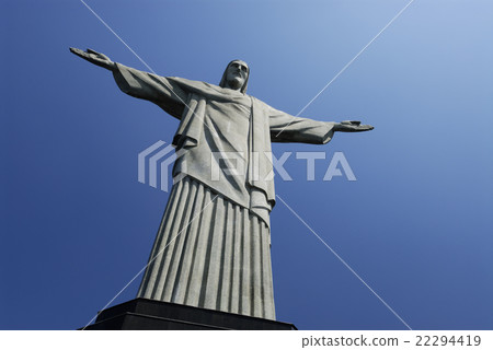 Christ statue 22294419