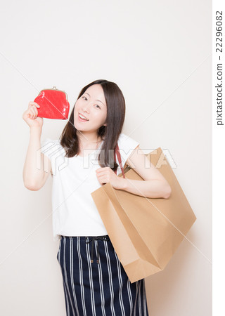 shopping woman shopping woman 22296082