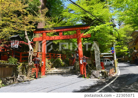 Kibune shrine 22305071