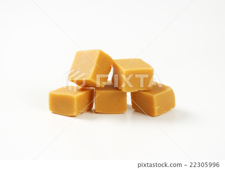 Chewy toffee candies 22305996