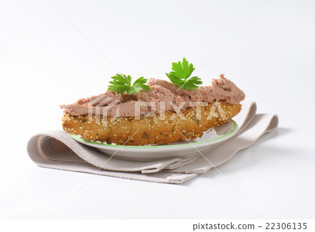 Bread roll with pate 22306135