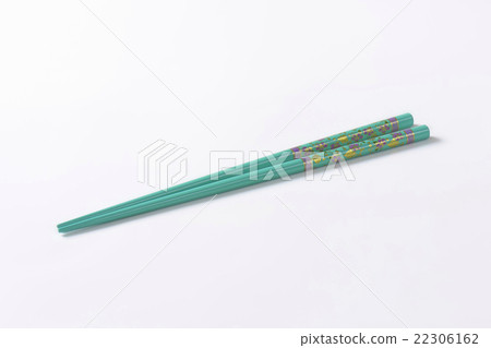 Blue chopsticks with flower pattern 22306162