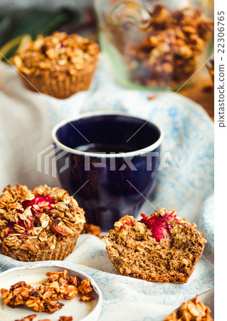 vegan muffins with cherries and granola,dessert 22306765