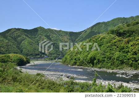 The last clear stream Shimanto river 22309053