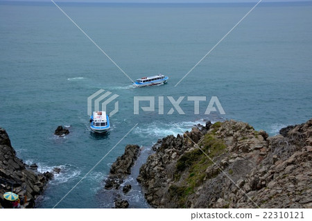 從Tobibo·天文台看到兩艘乘船遊覽絕望的懸崖（5） 22310121