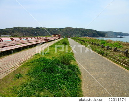 世界最長的長凳和公路站Togihai路和遊客(1) 世界最長的長凳和公路站Togihai路和遊客(1) 22311374