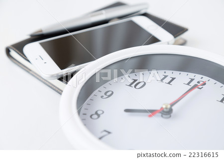 Sumaho and notebook and clock white back 22316615