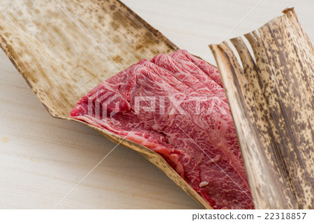 牛肉裹著竹皮 22318857