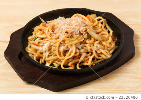 Yaki udon 22320480