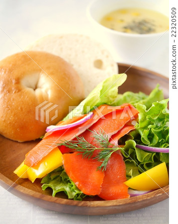 Bagel lunch Bagel lunch 22320509