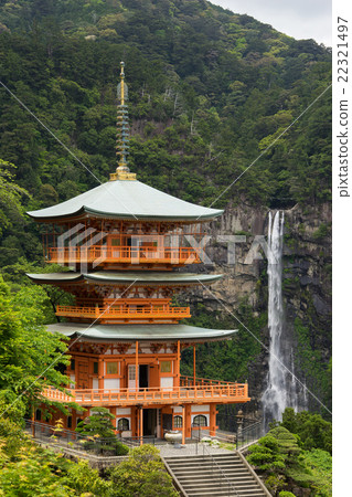 Wakayama Nachi Falls and Mie Tower (World Heritage) 22321497