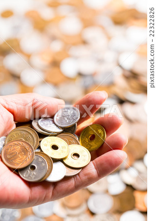 Senior hand massive coin money money photo money savings massive Japanese coin currency Japanese coin Senior hand massive coin money money photo money savings massive Japanese coin currency Japanese coin 22322826