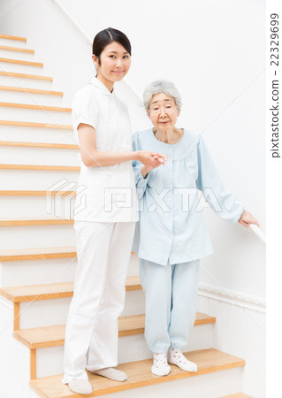 Caregiver Image Caregiver Image 22329699