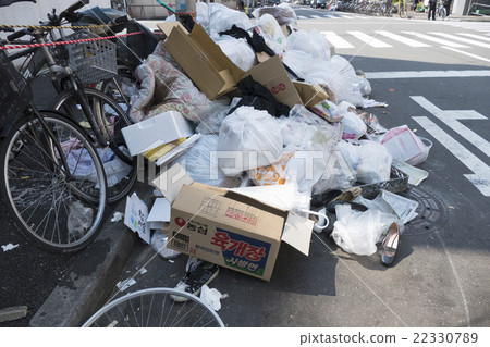 社會非法傾倒垃圾街道中等污染環境問題粗垃圾混合 22330789